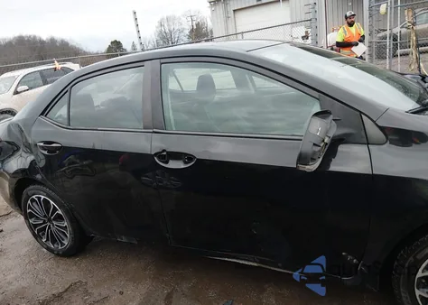 2014 Toyota Corolla S Plus z USA, uszkodzony, nr VIN 2T1BURHE7EC012287